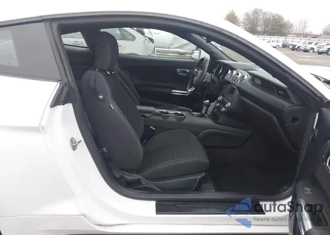 2016 Ford Mustang V6 from USA, damaged, VIN 1FA6P8AM1G5292623